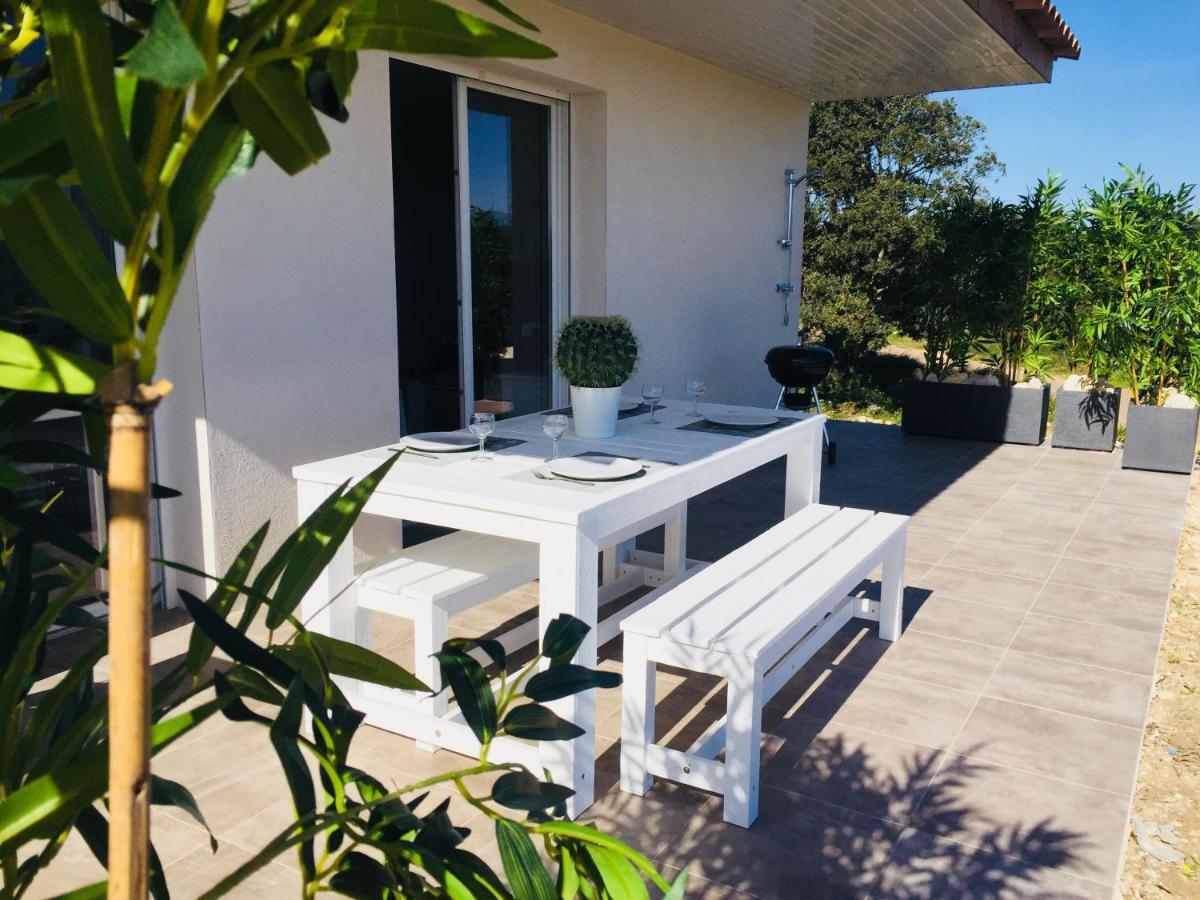 Maison tout confort 4étoiles , Clim, , piscine Bonifacio  Extérieur photo